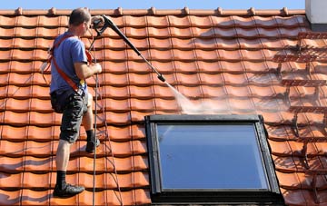 roof cleaning Llechryd